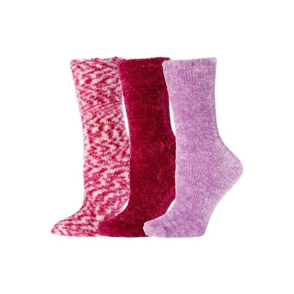 HUE Accessories - NWT Hue Cozies Accessories – 3 Pairs Fuzzy Socks